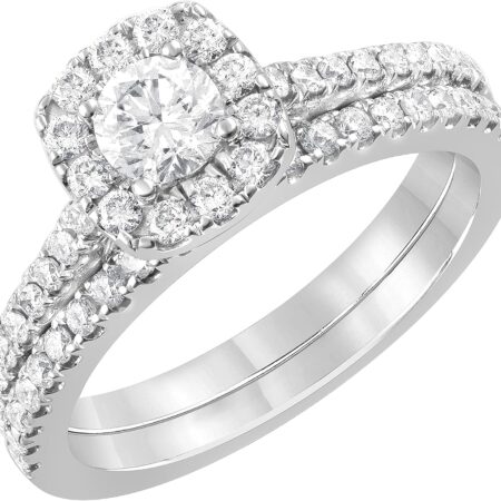 Round-cut diamond halo ring